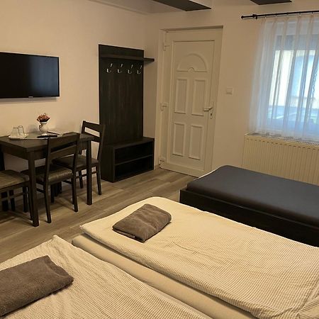 Belvarosi Rezidencia Pápa Exterior foto